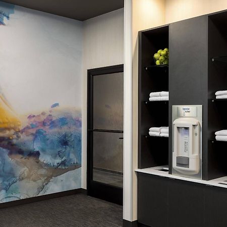 Courtyard By Marriott Seattle Northgate Hotel Bagian luar foto