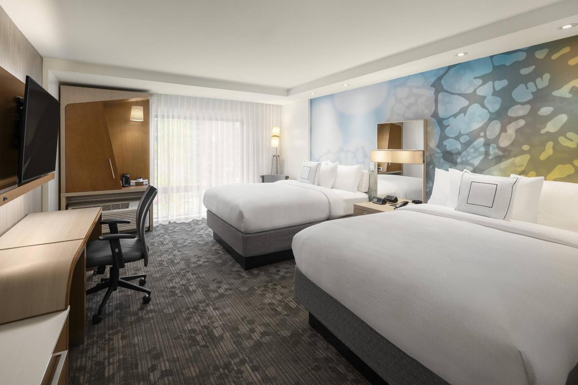 Courtyard By Marriott Seattle Northgate Hotel Bagian luar foto